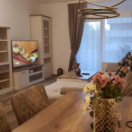 Apartment Univers 2