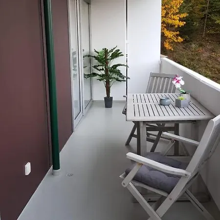 Univers 2 Apartment *
