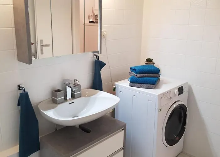 Univers 2 巴特哈尔茨堡